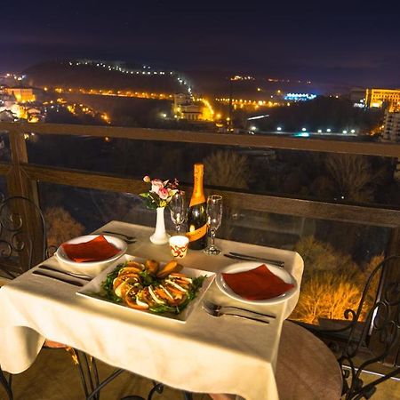 וליקו טורנובו Hotel Panorama מראה חיצוני תמונה