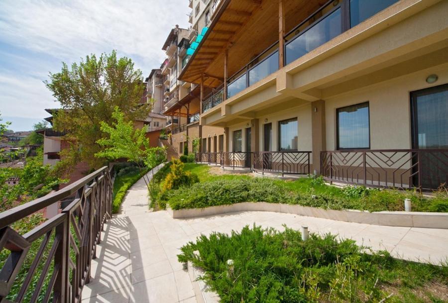 וליקו טורנובו Hotel Panorama מראה חיצוני תמונה