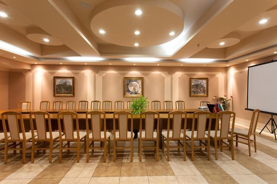 וליקו טורנובו Hotel Panorama מראה חיצוני תמונה