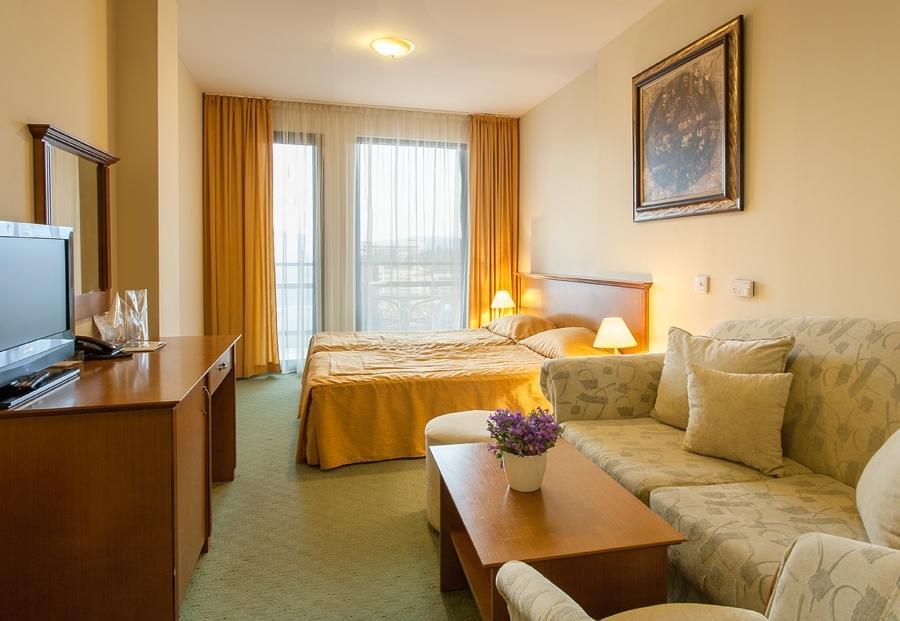 וליקו טורנובו Hotel Panorama מראה חיצוני תמונה
