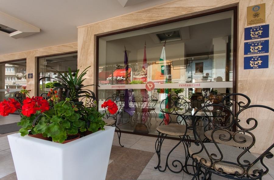 וליקו טורנובו Hotel Panorama מראה חיצוני תמונה